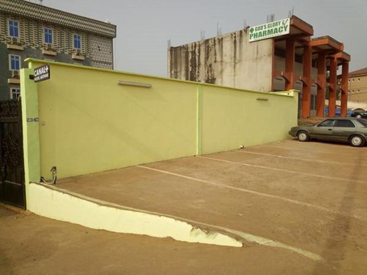 Liza Hotel Yaoundé Exteriér fotografie